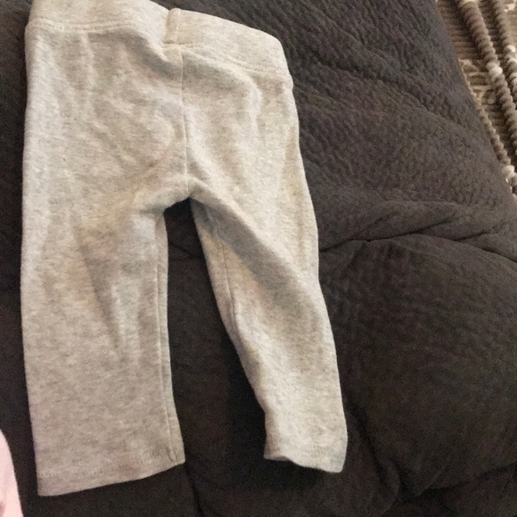Super cute and cozy grey stretch pants. - Picture 2 of 3